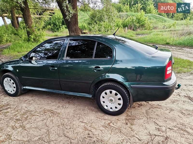 Лифтбек Skoda Octavia 2008 в Сумах