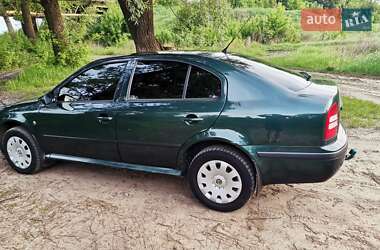 Лифтбек Skoda Octavia 2008 в 