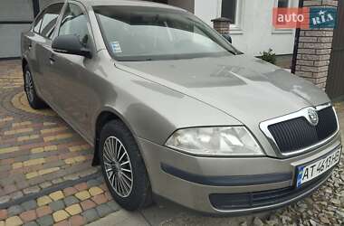 Лифтбек Skoda Octavia 2010 в Ивано-Франковске