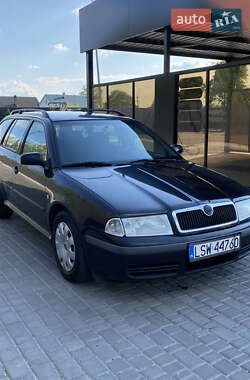 Универсал Skoda Octavia 2002 в 