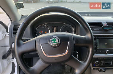 Универсал Skoda Octavia 2012 в 