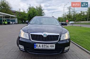 Універсал Skoda Octavia 2012 в 