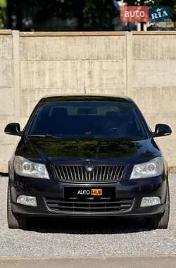 Лифтбек Skoda Octavia 2010 в 