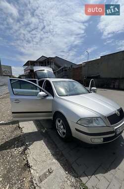 Лифтбек Skoda Octavia 2007 в 