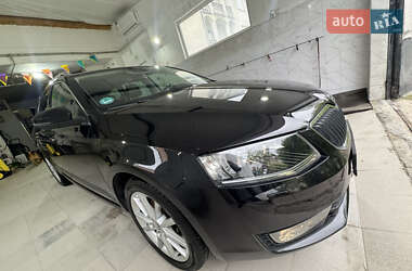 Универсал Skoda Octavia 2015 в 