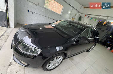 Универсал Skoda Octavia 2015 в 
