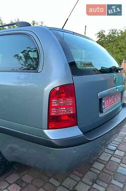 Универсал Skoda Octavia 2005 в 