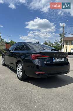 Лифтбек Skoda Octavia 2021 в 