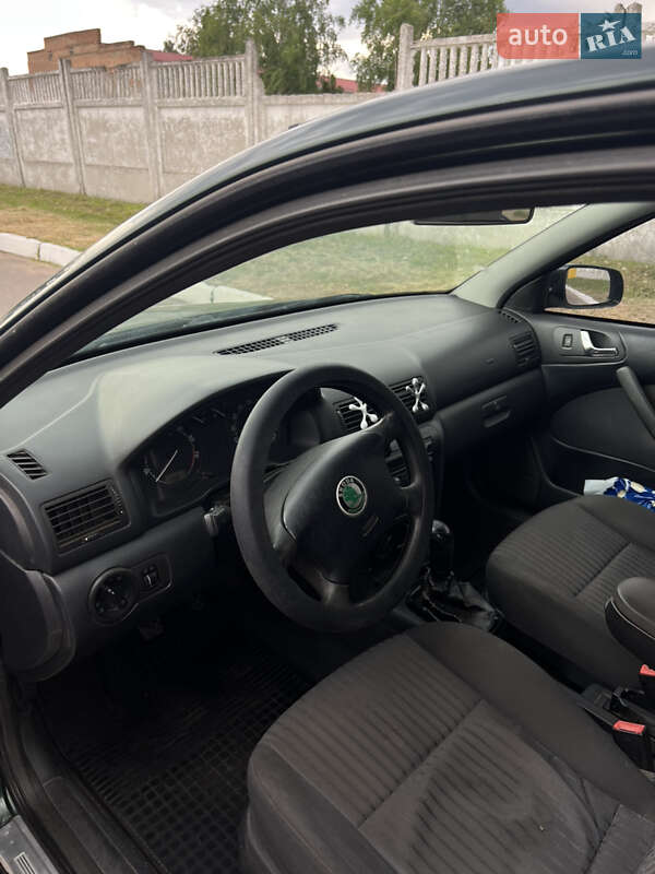 Лифтбек Skoda Octavia 2002 в Прилуках