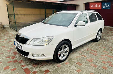 Универсал Skoda Octavia 2011 в 