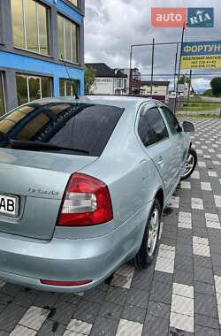 Лифтбек Skoda Octavia 2010 в 