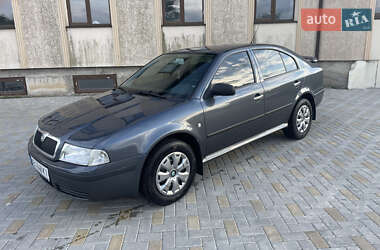 Лифтбек Skoda Octavia 2007 в Гайсине