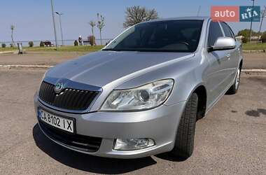 Лифтбек Skoda Octavia 2009 в Черкассах