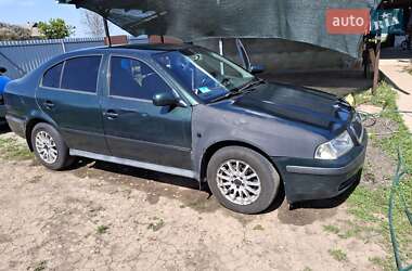 Лифтбек Skoda Octavia 2001 в 