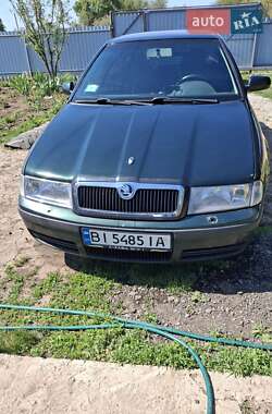 Лифтбек Skoda Octavia 2001 в 