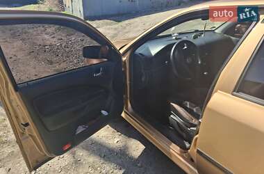 Лифтбек Skoda Octavia 2001 в 