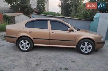 Лифтбек Skoda Octavia 2001 в Бердичеве