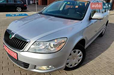 Універсал Skoda Octavia 2013 в 