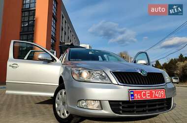 Універсал Skoda Octavia 2013 в 