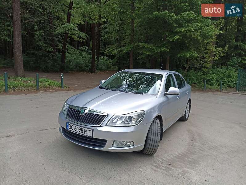 Ліфтбек Skoda Octavia 2012 в Львові
