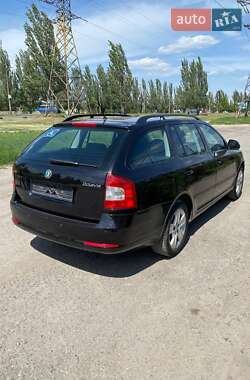 Універсал Skoda Octavia 2012 в 
