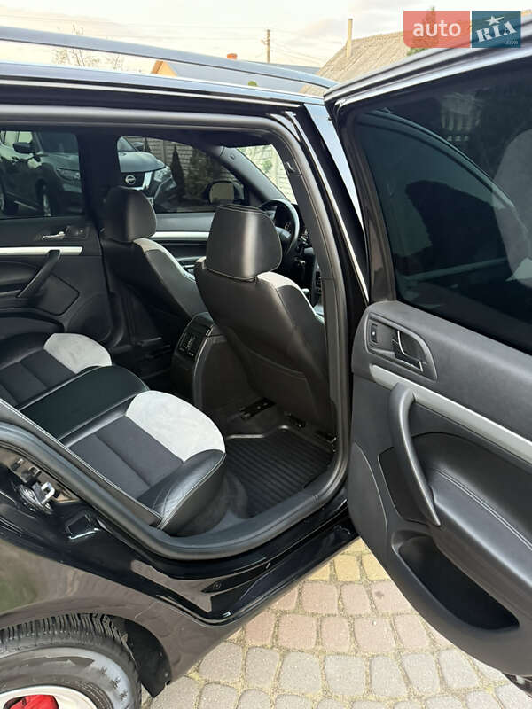 Універсал Skoda Octavia 2009 в Яворові