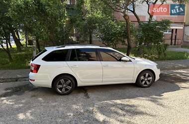 Универсал Skoda Octavia 2014 в Ужгороде