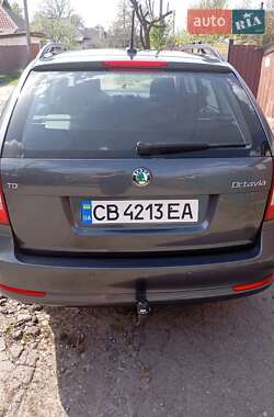 Універсал Skoda Octavia 2012 в 