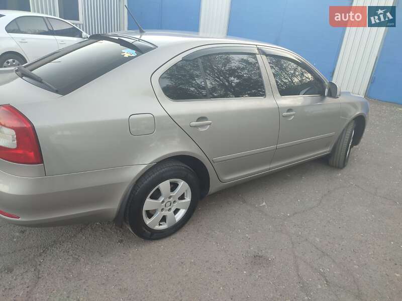 Лифтбек Skoda Octavia 2011 в Кривом Роге фото 7 Лифтбек Skoda Octavia 2011 в Кривом Роге