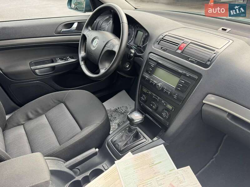 Универсал Skoda Octavia 2006 в Луцке
