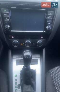 Ліфтбек Skoda Octavia 2015 в 