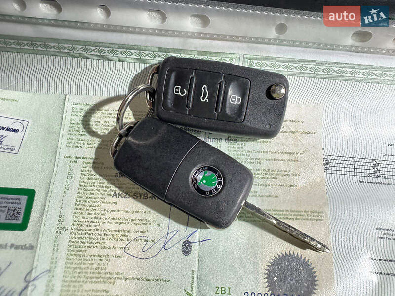 Универсал Skoda Octavia 2011 в Виннице