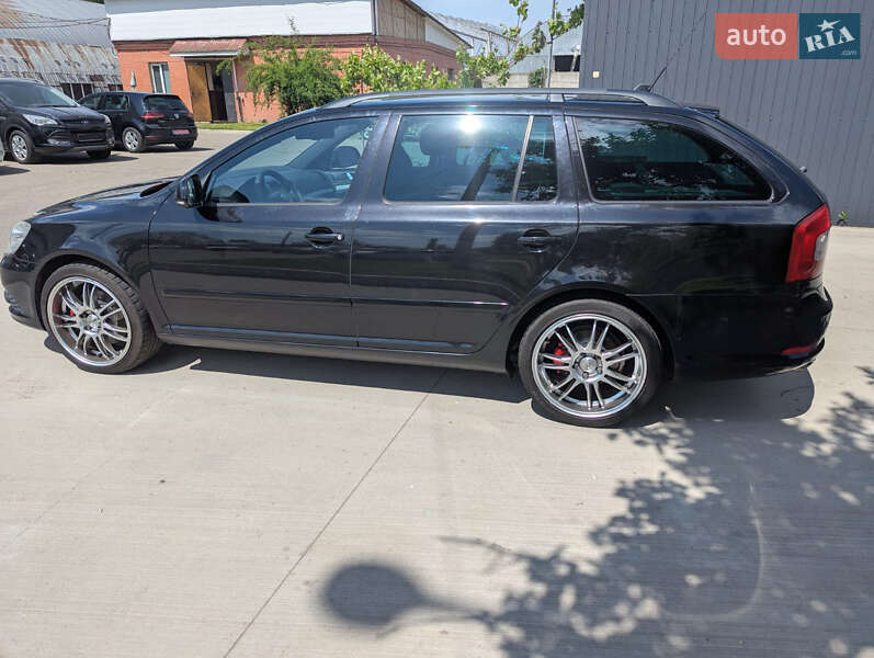 Универсал Skoda Octavia 2010 в Чернигове