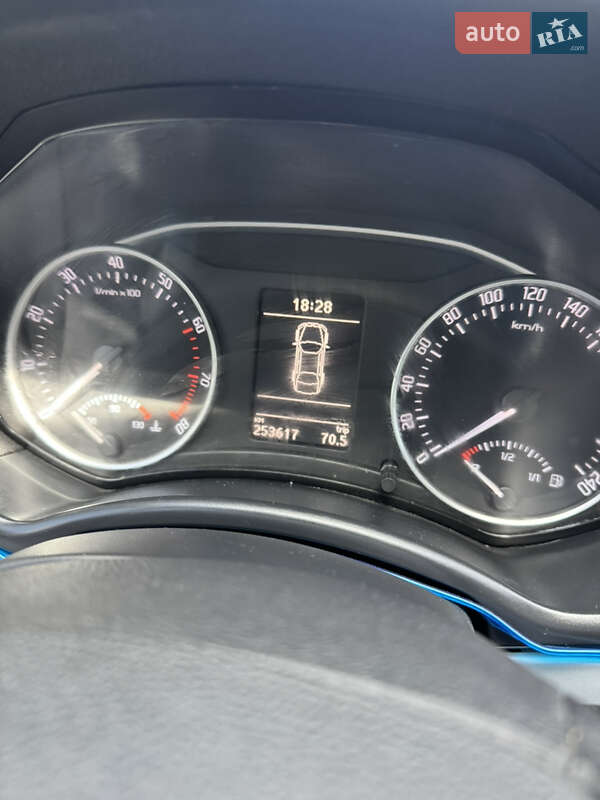 Універсал Skoda Octavia 2010 в Сокалі