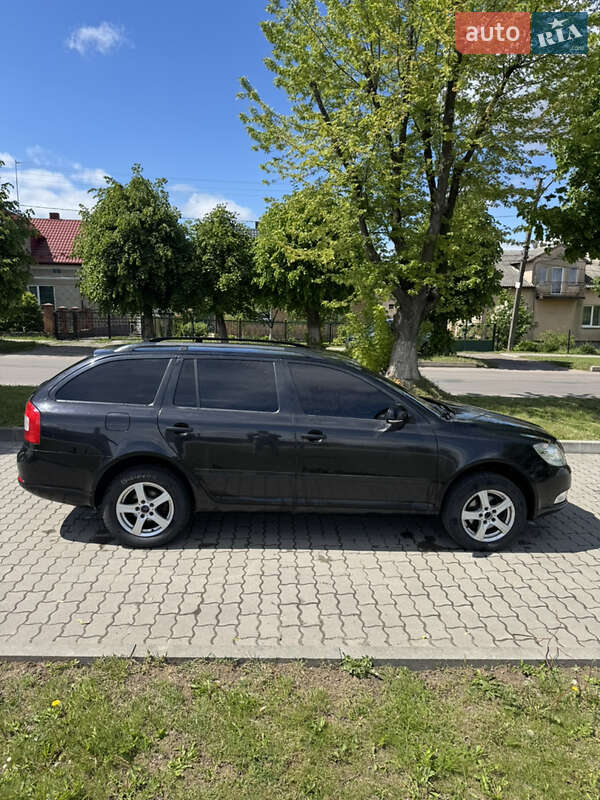Універсал Skoda Octavia 2010 в Сокалі