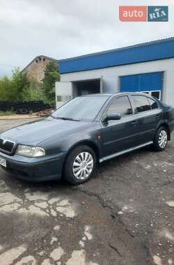 Ліфтбек Skoda Octavia 2000 в Звенигородці