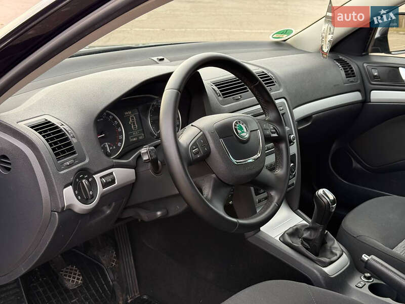 Універсал Skoda Octavia 2013 в Бердичеві