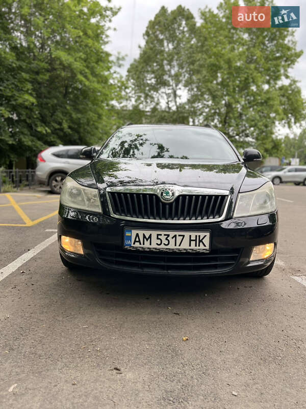 Универсал Skoda Octavia 2012 в Житомире
