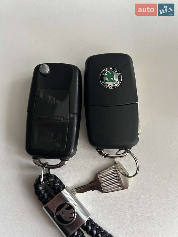 Ліфтбек Skoda Octavia 2010 в Києві