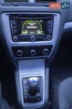 Універсал Skoda Octavia 2012 в 