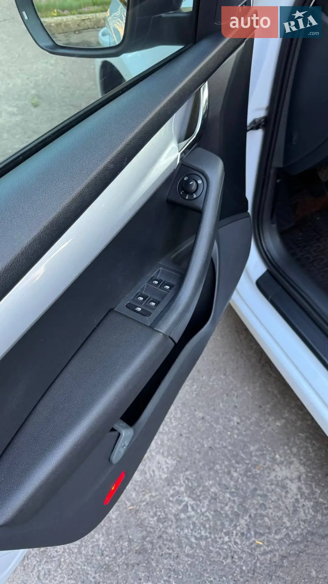 2015 Skoda Octavia - мініатюра 38