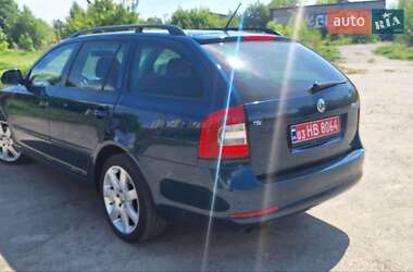 Універсал Skoda Octavia 2011 в 