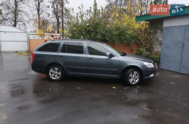 Универсал Skoda Octavia 2011 в 