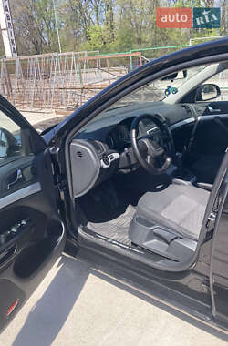 Лифтбек Skoda Octavia 2010 в 
