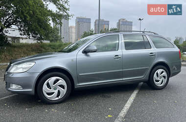 Универсал Skoda Octavia 2013 в 