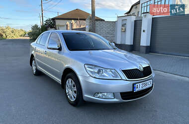Лифтбек Skoda Octavia 2011 в 
