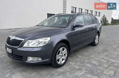 Универсал Skoda Octavia 2009 в Луцке