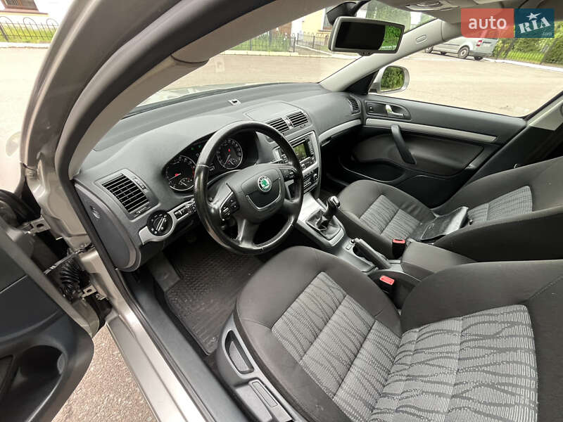 Універсал Skoda Octavia 2012 в Радивиліві