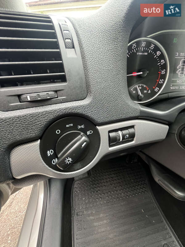 Універсал Skoda Octavia 2012 в Радивиліві