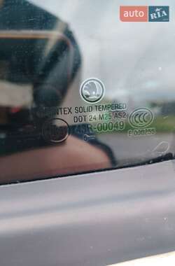 Лифтбек Skoda Octavia 2005 в 
